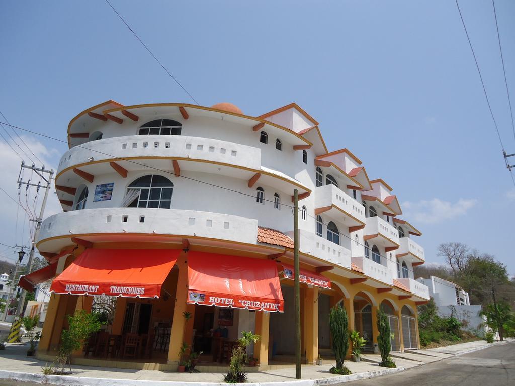 Hotel Cz Santa Cruz Huatulco Bagian luar foto